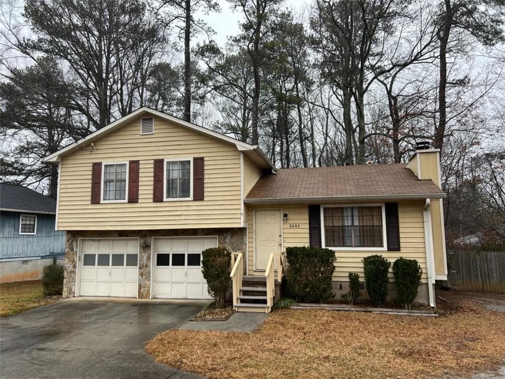 3 bedroom, 2 bathroom single family residence sold at 2692 Highway 124, Snellville, GA 30078