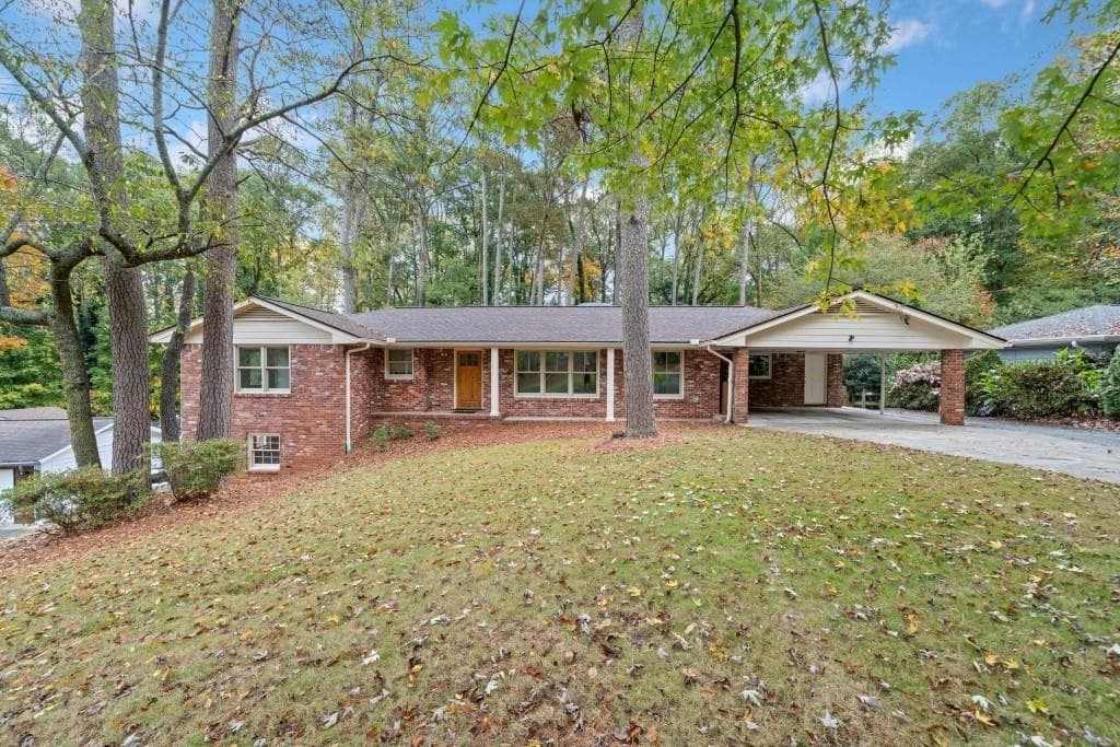 3 bedroom, 2 bathroom, 1,673 sq ft single family residence sold at 2541 Hawthorne Drive, Atlanta, GA 30345