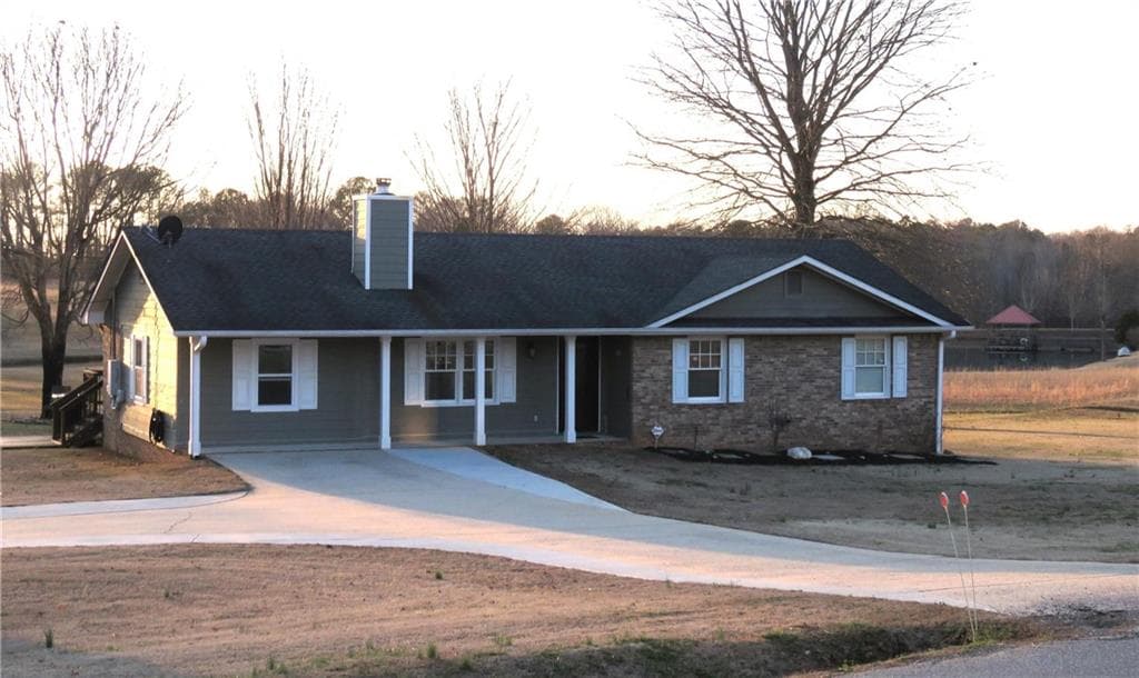 3 bedroom, 2 bathroom single family residence sold at 1713 Frances White Road, Temple, GA 30180