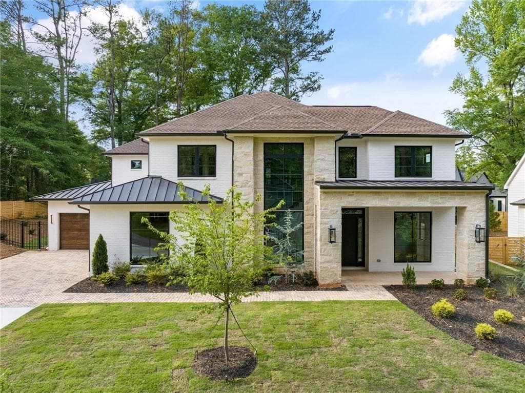 5 bedroom, 6 bathroom single family residence sold at 401 Lynne Circle, Alpharetta, GA 30009