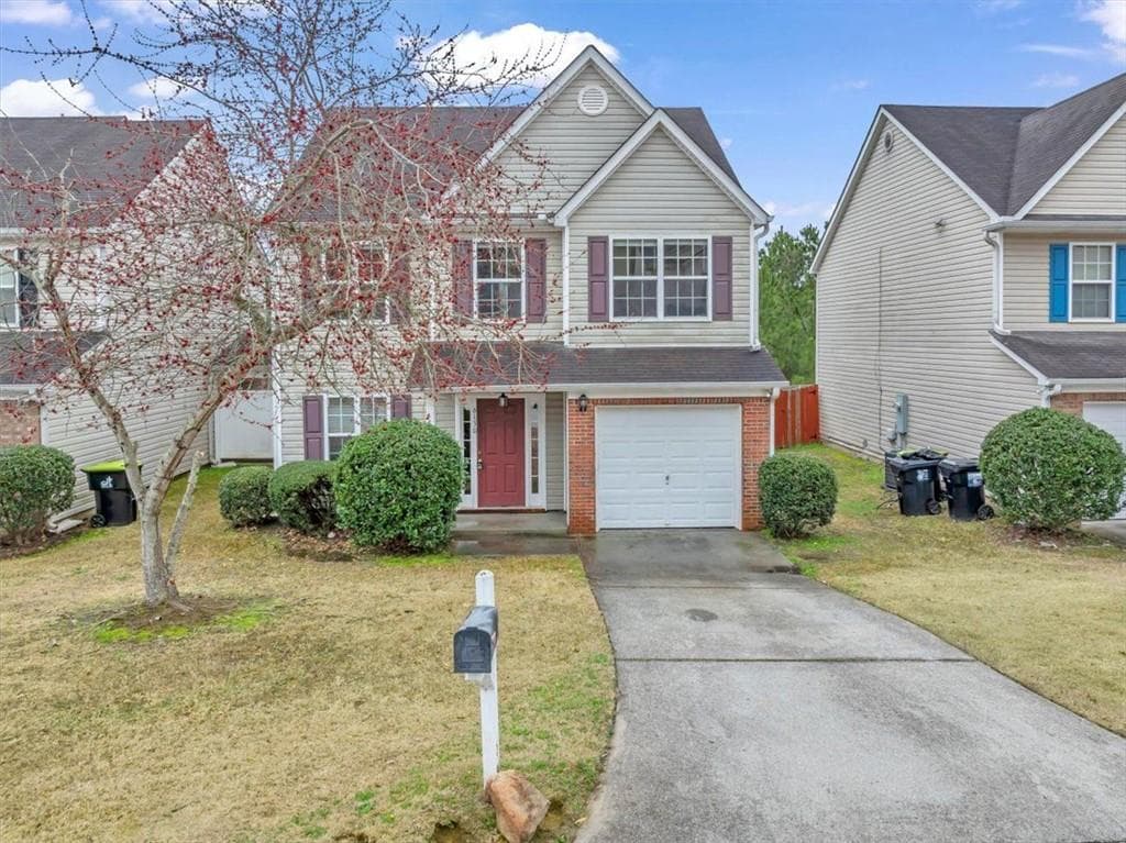 3 bedroom, 3 bathroom single family residence sold at 6130 HICKORY LANE Drive, Union City, GA 30291