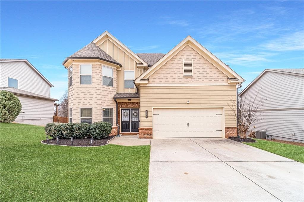4 bedroom, 3 bathroom single family residence sold at 5760 Shore Isle Court, Flowery Branch, GA 30542