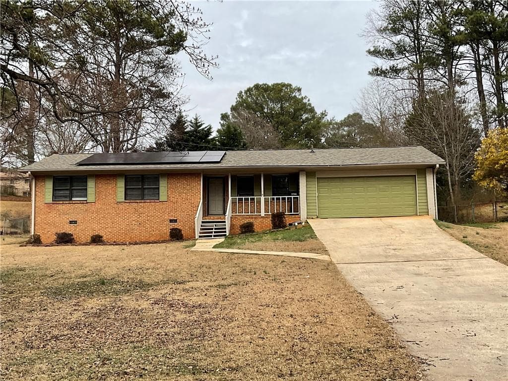 3 bedroom, 2 bathroom single family residence sold at 4677 CRESANT Lane, Douglasville, GA 30135