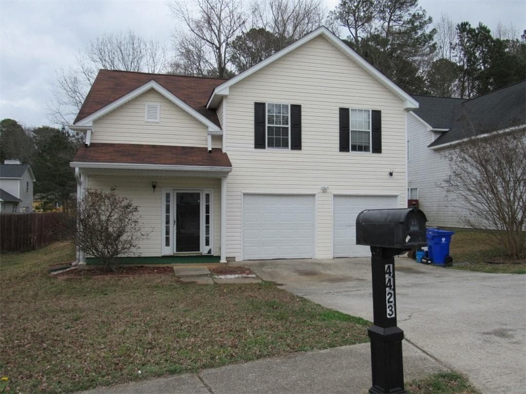 4 bedroom, 3 bathroom single family residence sold at 4423 Gladewood Run, Union City, GA 30291