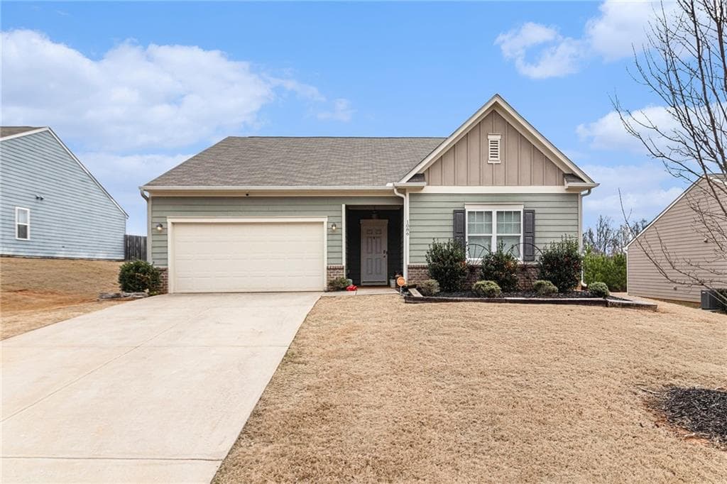 4 bedroom, 2 bathroom single family residence sold at 1086 Coldwater Drive, Griffin, GA 30224