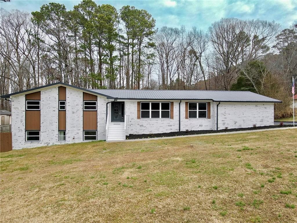 216 Three Oaks Drive, Calhoun, GA 30701 — most recent listing photo