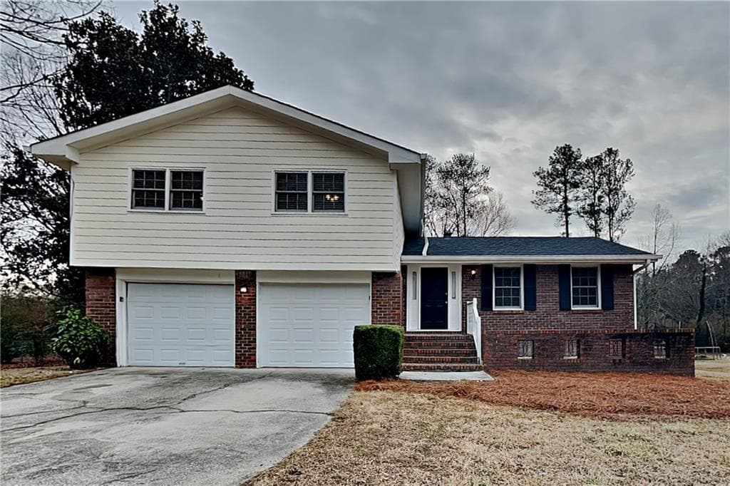 4 bedroom, 2 bathroom single family residence sold at 1848 Englewood Way, Snellville, GA 30078