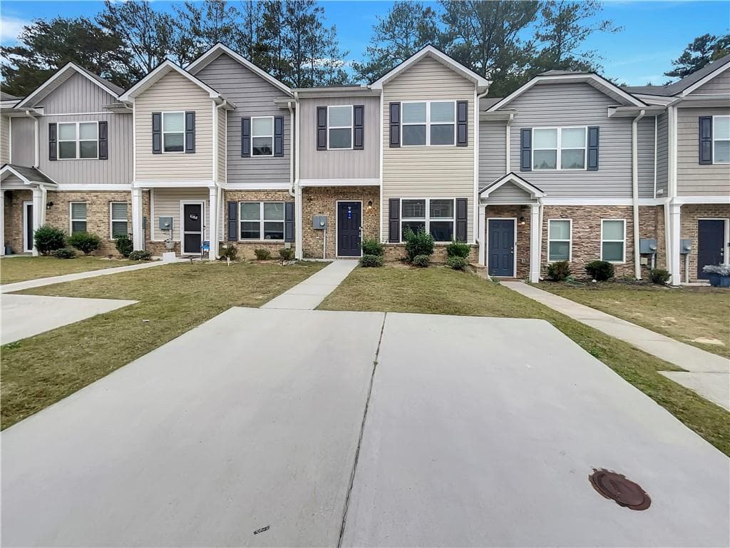 6077 Oakley Road, Union City, GA 30291 — most recent listing photo