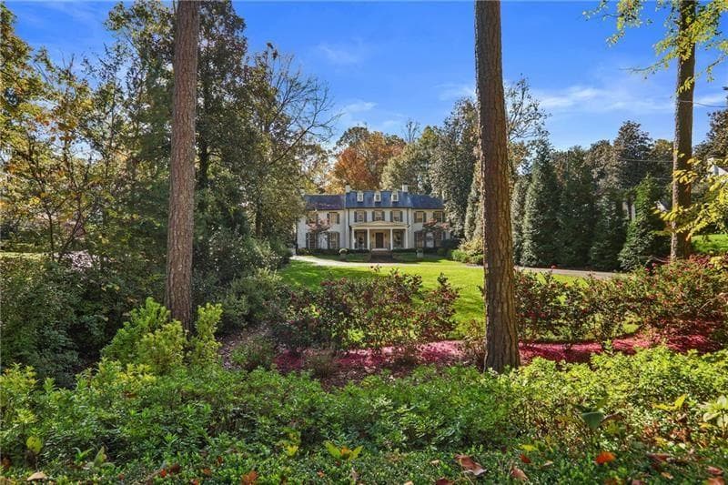5 bedroom, 8 bathroom single family residence sold at 420 Argonne Drive, Atlanta, GA 30305