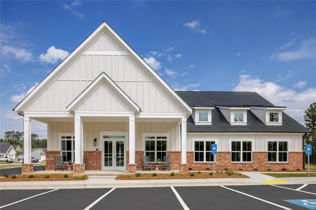 2 bedroom, 2 bathroom, 1,023 sq ft townhouse for rent at 40 Cottage Drive Richmond, Ringgold, GA 30736 for $1,800 a month