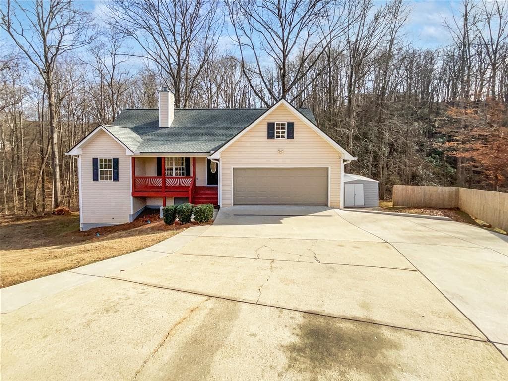 3 bedroom, 3 bathroom single family residence sold at 3165 Rose Garden Way, Gainesville, GA 30507