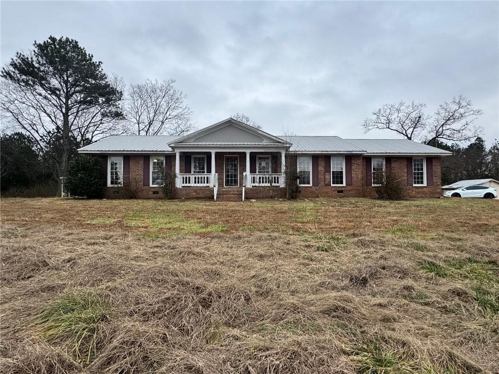 3 bedroom, 2 bathroom single family residence sold at 1326 Highway 286, Chatsworth, GA 30705