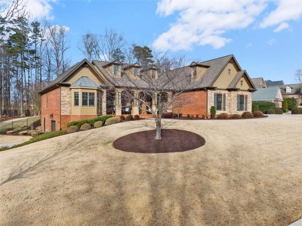 5 bedroom, 5 bathroom single family residence sold at 895 Traditions Way, Jefferson, GA 30549