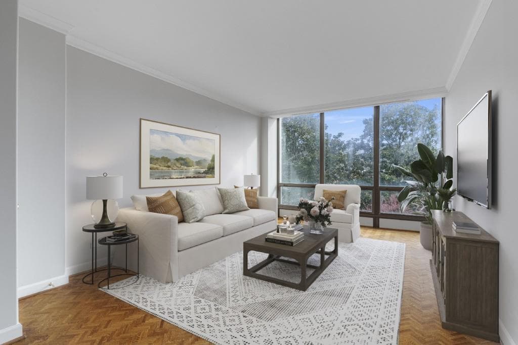 1 bedroom, 1 bathroom, 762 sq ft condominium sold at 2575 Peachtree Road 4G, Atlanta, GA 30305