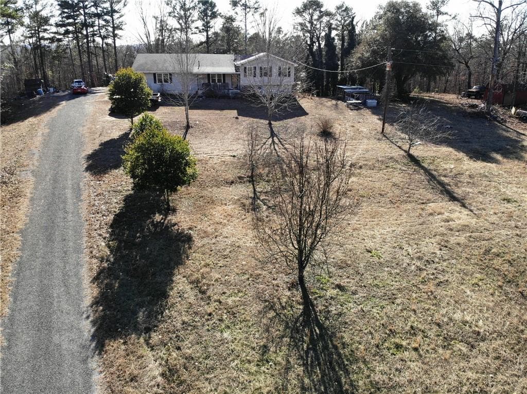 3 bedroom, 2 bathroom single family residence sold at 700 County Road 442, Centre, AL 35960