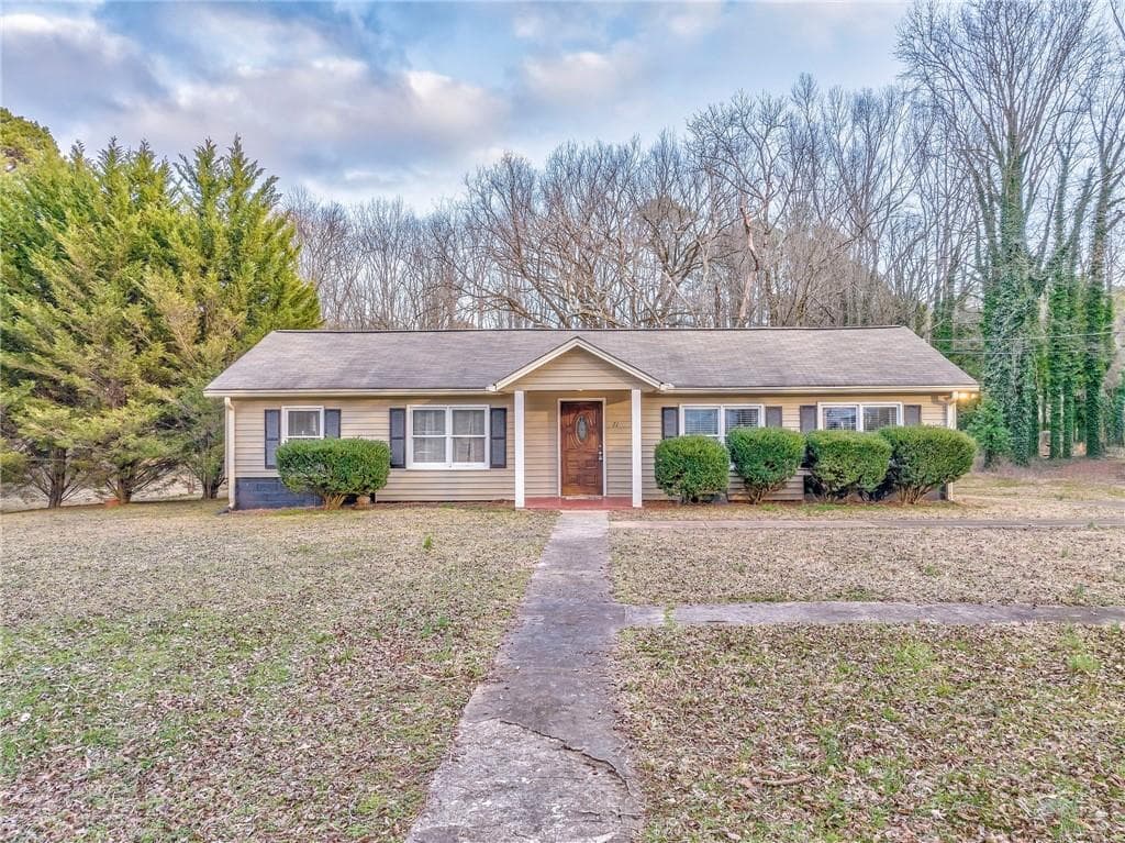 3 bedroom, 1 bathroom single family residence sold at 71 Hughes Dairy Road, Lindale, GA 30147