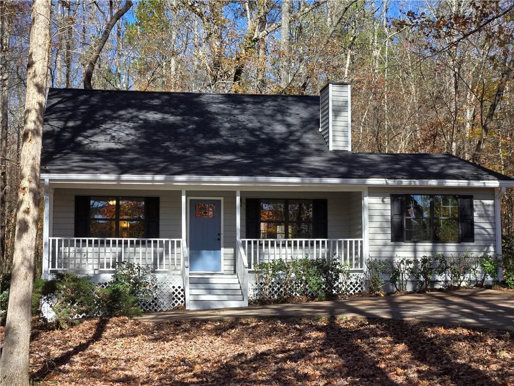 4 bedroom, 3 bathroom single family residence sold at 4734 Hiawatha Drive, Gainesville, GA 30506