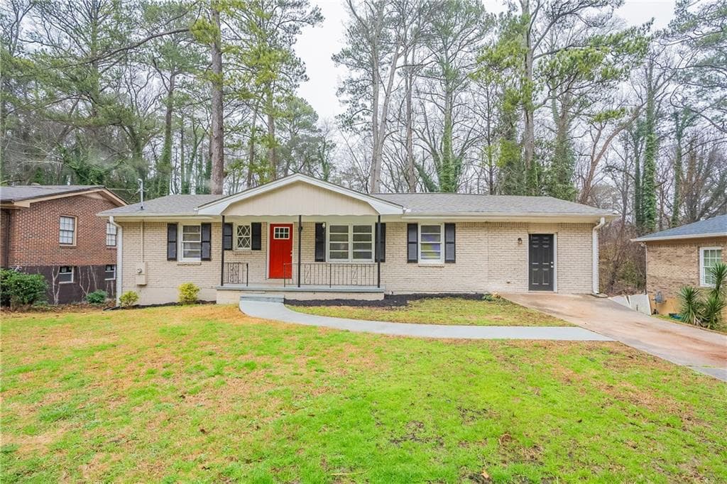 3 bedroom, 2 bathroom, 1,125 sq ft single family residence sold at 3527 Glenview Circle, Atlanta, GA 30331