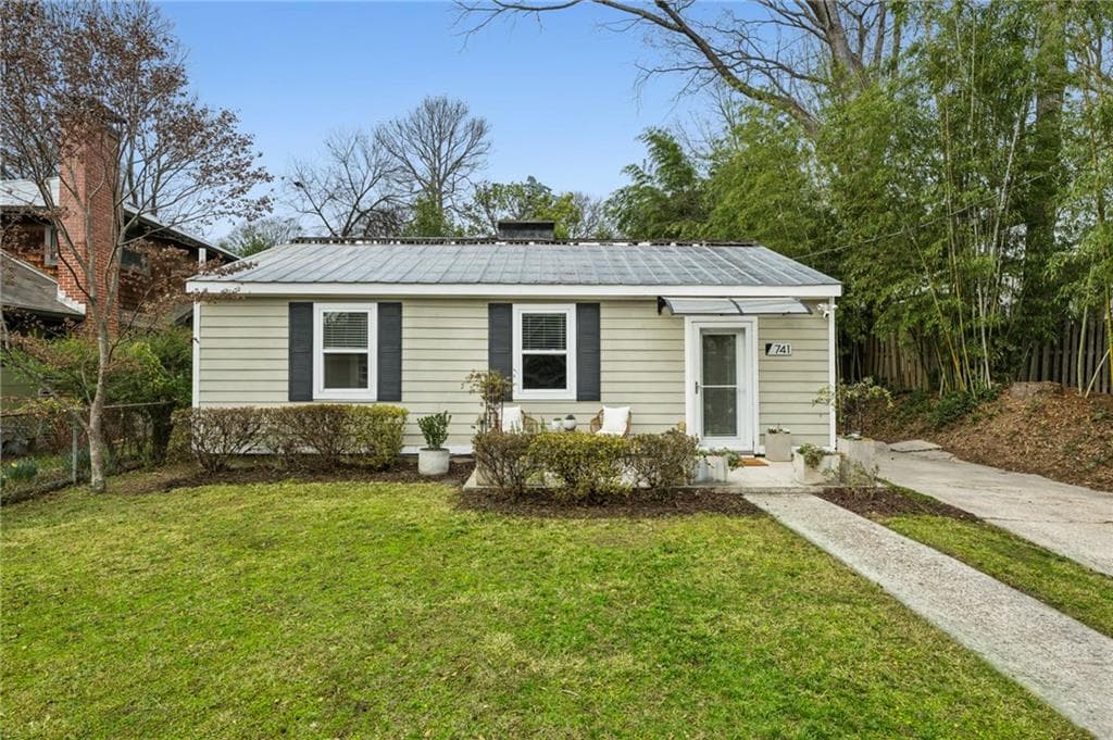 1 bedroom, 1 bathroom single family residence sold at 741 Antone Street, Atlanta, GA 30318