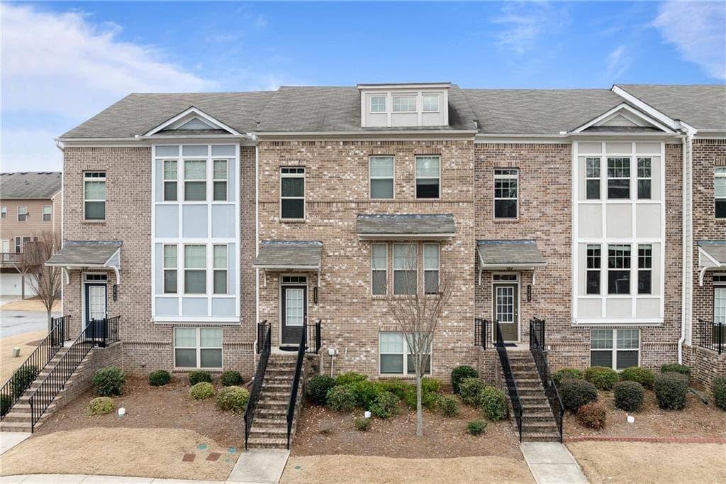 2550 Village Place Dr, Duluth, GA 30096 — most recent listing photo