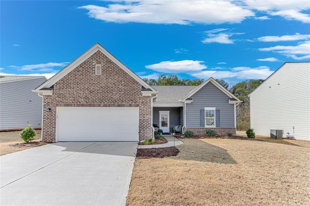 174 MCCALL Way, Monroe, GA 30655 — most recent listing photo