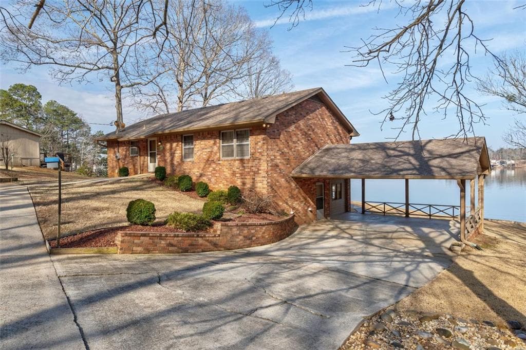 242 HERRING GULL Court, Monticello, GA 31064 — most recent listing photo