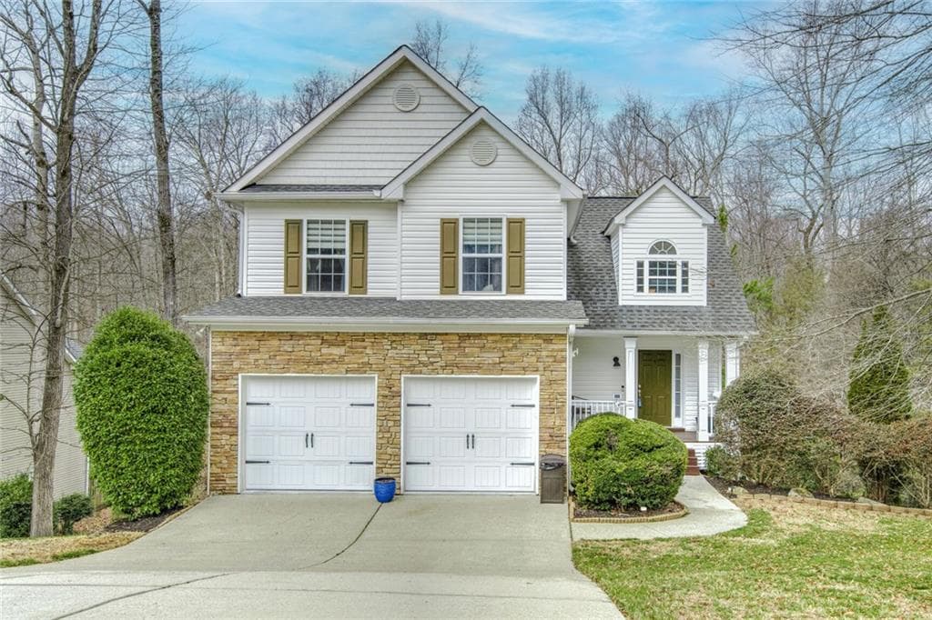 7045 Shane Lane, Cumming, GA 30028 — most recent listing photo