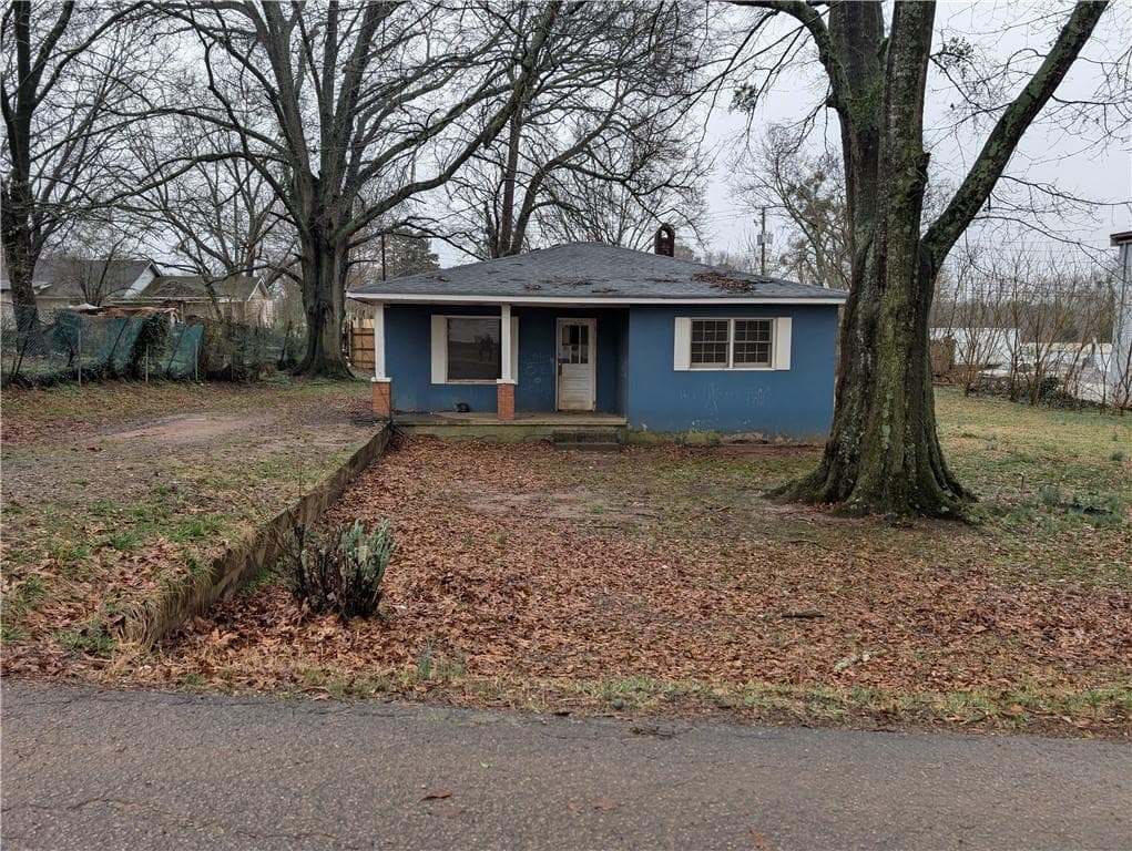 877 Latham Street, Gainesville, GA 30501 — most recent listing photo