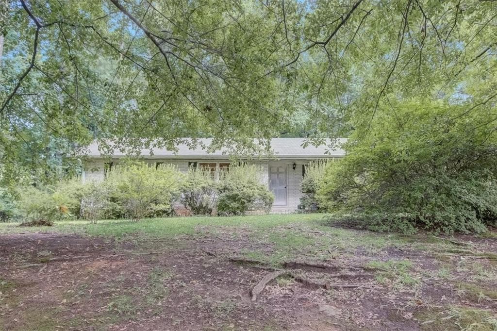 3 bedroom, 2 bathroom, 1,905 sq ft single family residence sold at 4068 Monticello Way, Atlanta, GA 30337