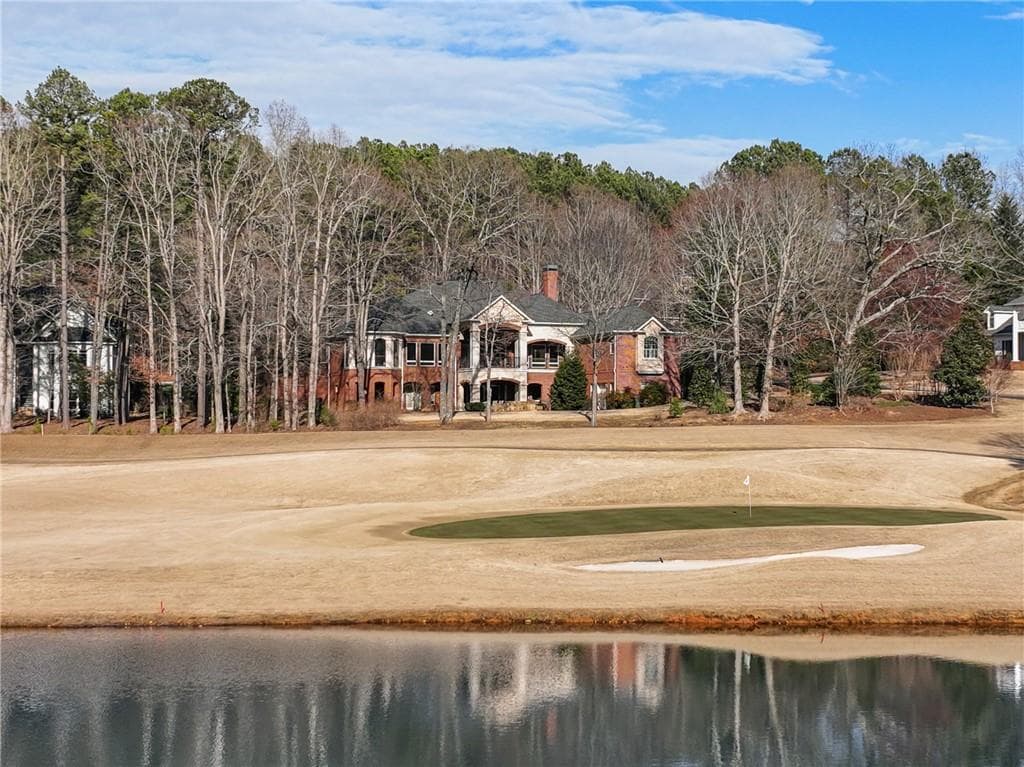 5 bedroom, 8 bathroom single family residence sold at 3394 Orchard Drive, Clarkesville, GA 30523