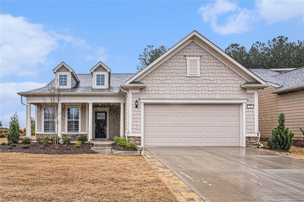 3 bedroom, 2 bathroom single family residence sold at 100 Chinkapin Court, Griffin, GA 30223