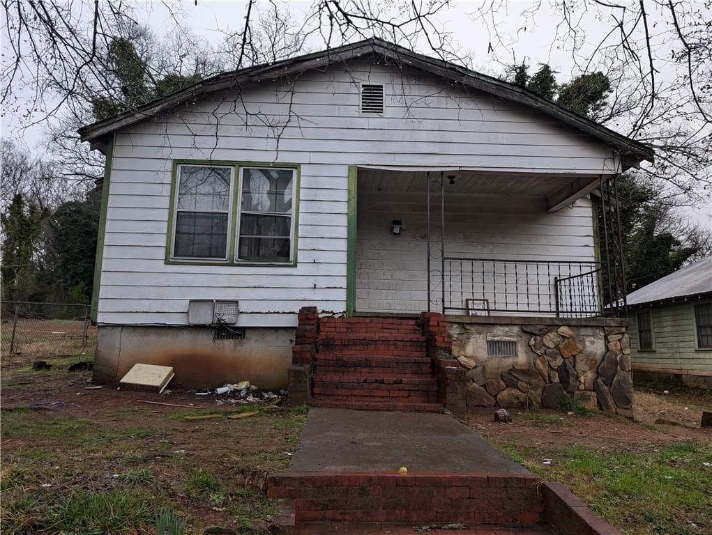 3 bedroom, 1 bathroom single family residence sold at 1409 Maple Avenue, Rome, GA 30161