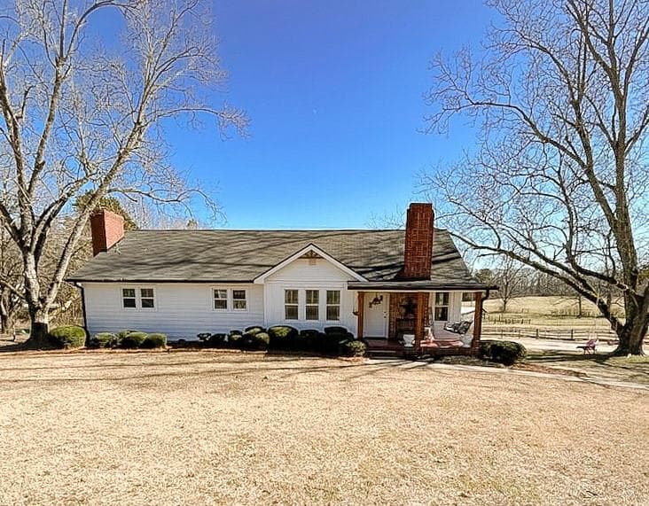 3 bedroom, 2 bathroom single family residence sold at 707 Burwell Mount Zion Road, Carrollton, GA 30117