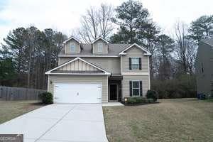 4 bedroom, 3 bathroom single family residence sold at 824 Drumore Court, Fairburn, GA 30213