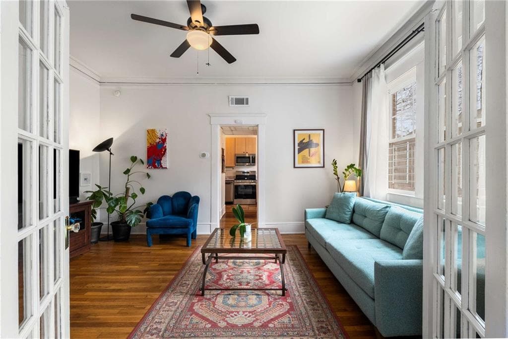 1 bedroom, 1 bathroom, 619 sq ft condominium sold at 1144 Blue Ridge Avenue 6, Atlanta, GA 30306