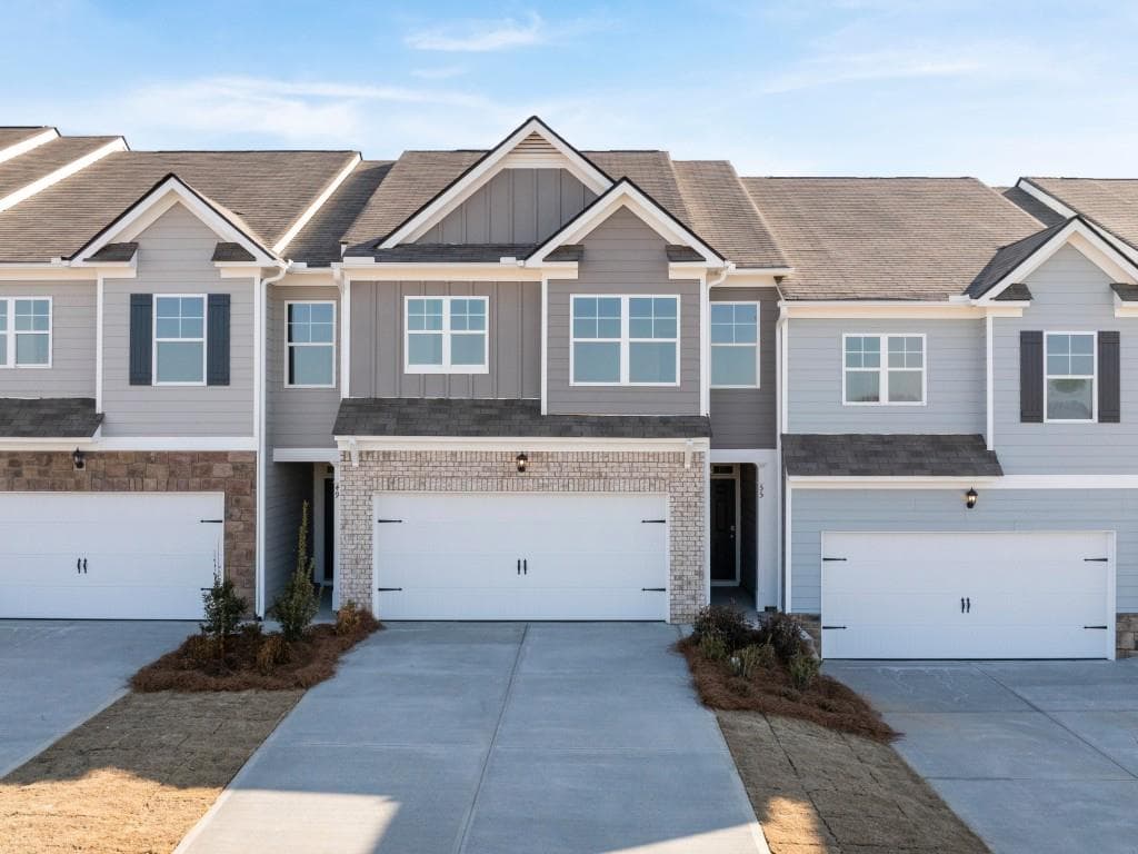 3 bedroom, 3 bathroom townhouse sold at 55 Pepperbush Way, Jasper, GA 30143