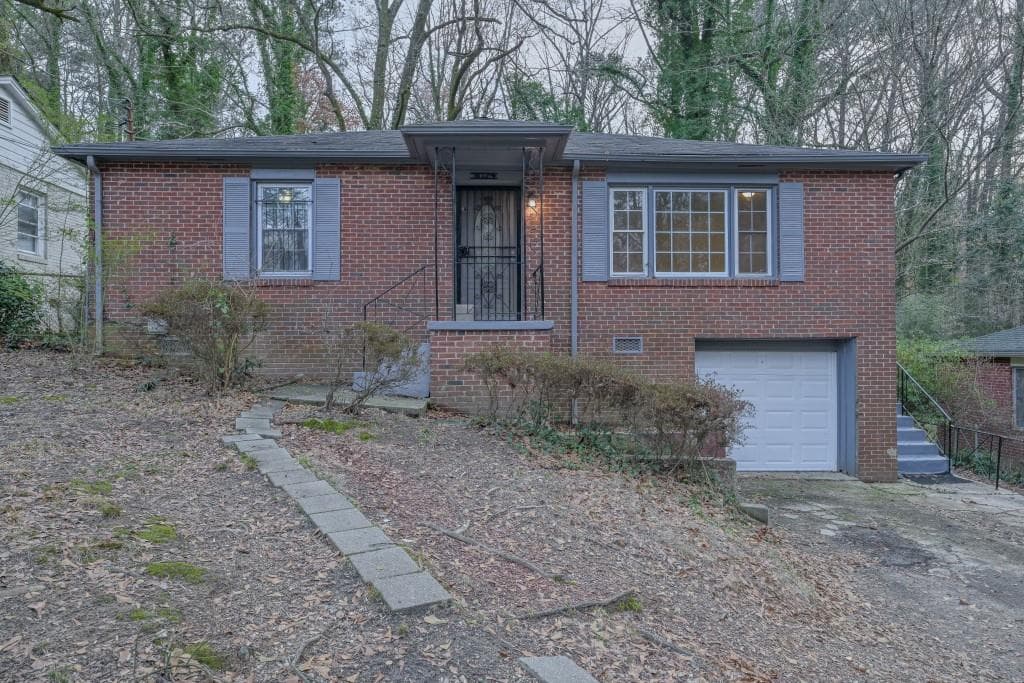 3 bedroom, 1 bathroom, 1,169 sq ft single family residence sold at 3024 Wanda Circle, Atlanta, GA 30315