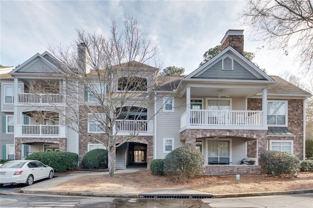 1 bedroom, 1 bathroom condominium sold at 1232 Whitshire Way 1232, Alpharetta, GA 30004