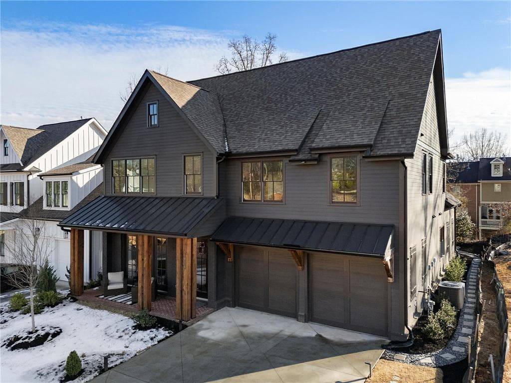 4 bedroom, 5 bathroom single family residence sold at 924 Wemberley Lane, Marietta, GA 30064