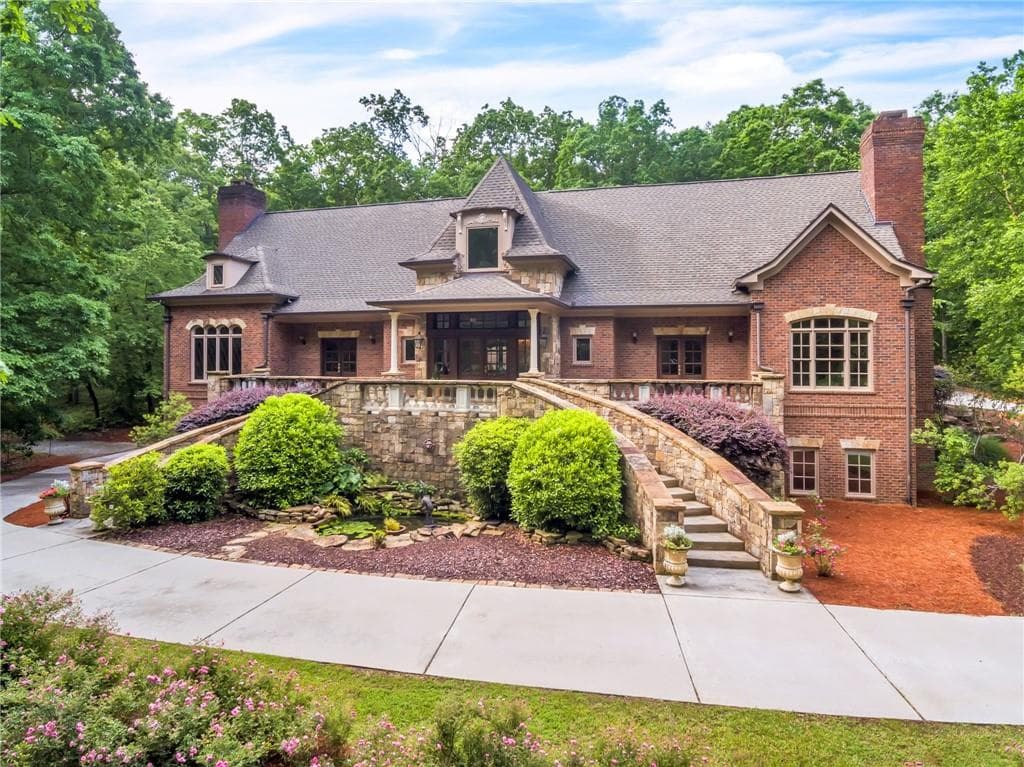 5 bedroom, 7 bathroom single family residence sold at 4001 Pool Road, Winston, GA 30187