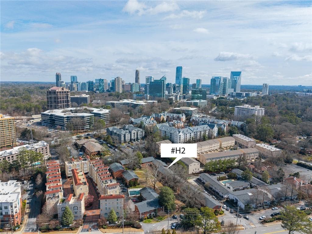 2 bedroom, 2 bathroom condominium sold at 3535 Roswell Road H2, Atlanta, GA 30305