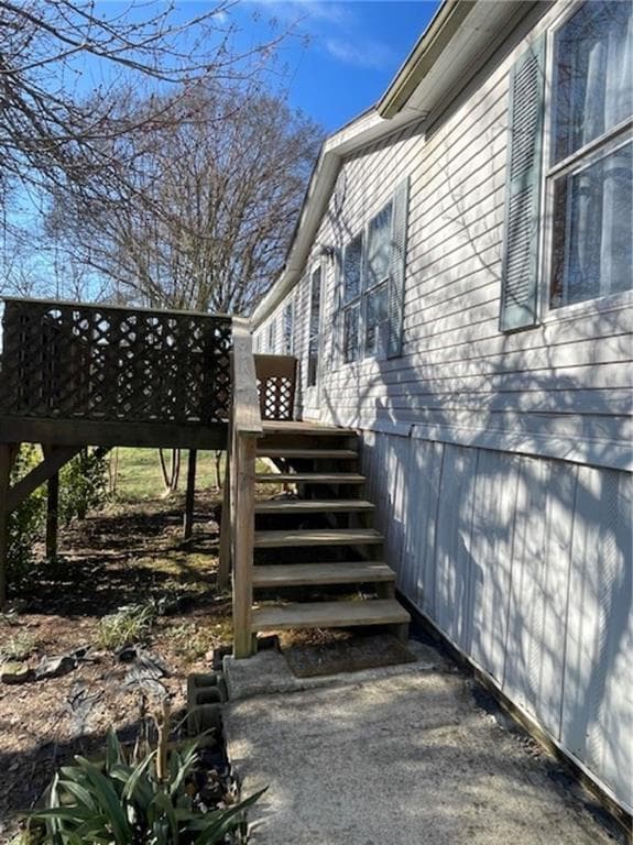 4 bedroom, 2 bathroom single family residence sold at 124 School Street, Resaca, GA 30735