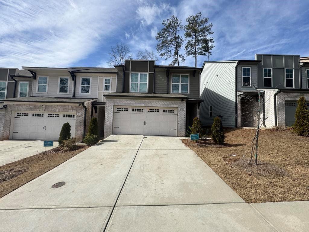 3 bedroom, 4 bathroom, 1,792 sq ft townhouse sold at 2113 Garden Place, Atlanta, GA 30316
