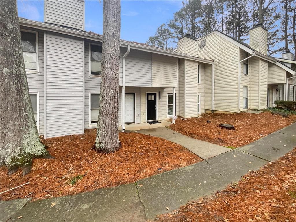 3 bedroom, 3 bathroom, 1,594 sq ft townhouse for sale at 4409 Idlewood Lane, Tucker, GA 30084