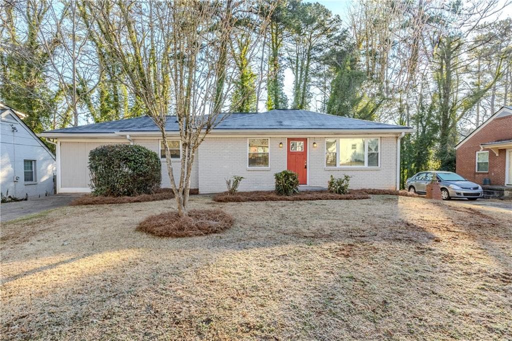 3 bedroom, 1 bathroom, 1,156 sq ft single family residence sold at 2080 Dellwood Place, Decatur, GA 30032