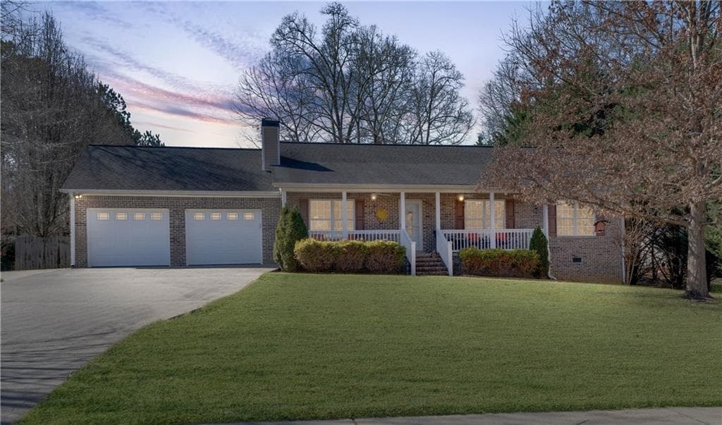 3 bedroom, 2 bathroom single family residence sold at 15 Railroad Pass, Cartersville, GA 30120