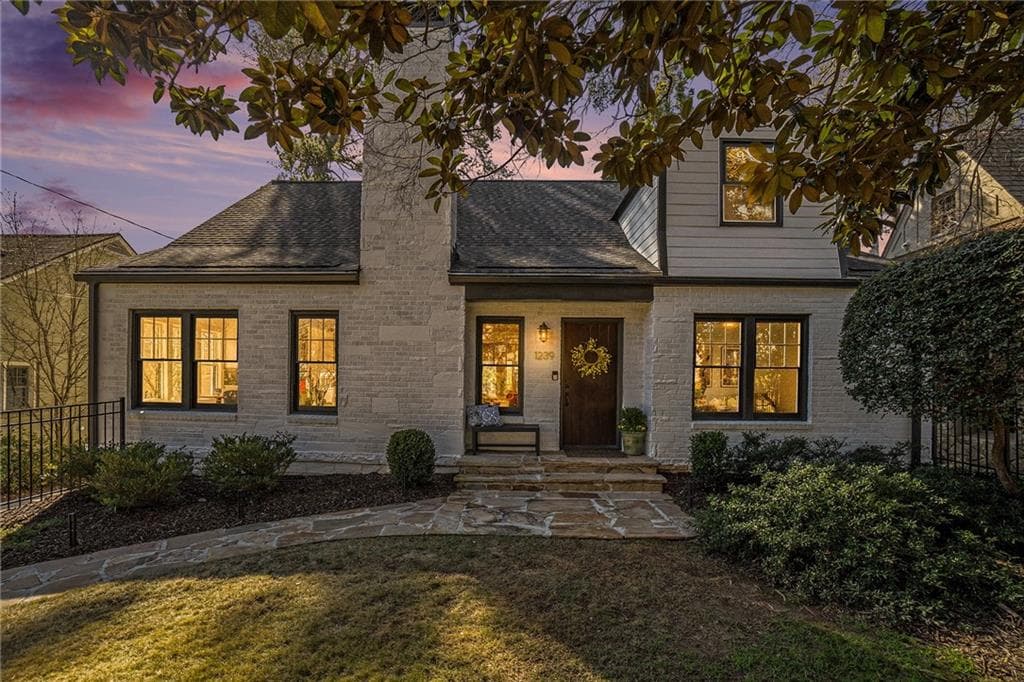 4 bedroom, 3 bathroom, 2,700 sq ft single family residence sold at 1239 E Rock Springs Road, Atlanta, GA 30306