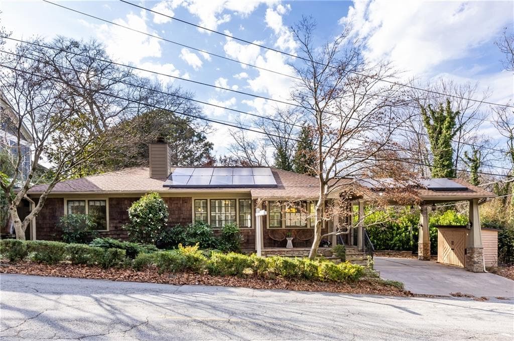 3 bedroom, 2 bathroom, 1,550 sq ft single family residence sold at 630 Oakdale Road, Atlanta, GA 30307