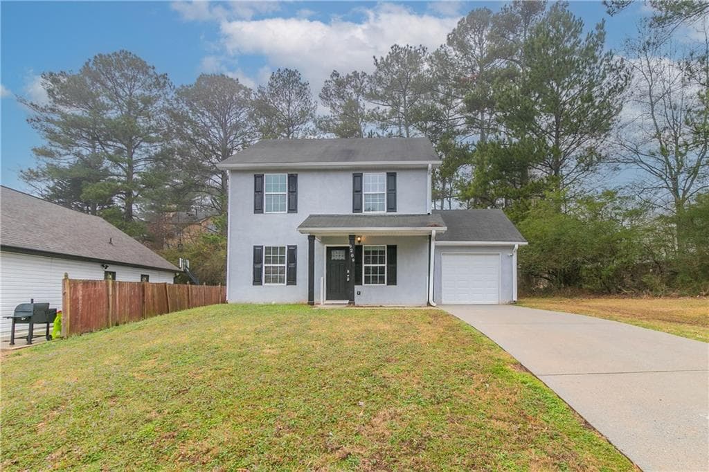 4 bedroom, 3 bathroom single family residence sold at 9209 Tee Trace, Riverdale, GA 30274