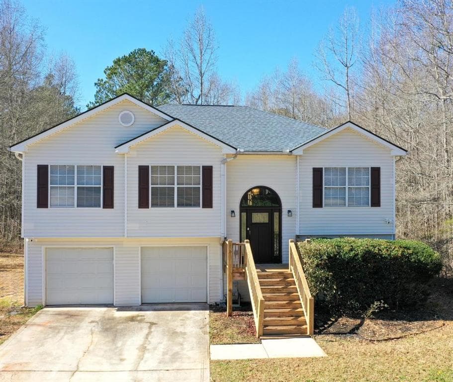 4 bedroom, 3 bathroom single family residence sold at 305 Long Creek Drive, Covington, GA 30016